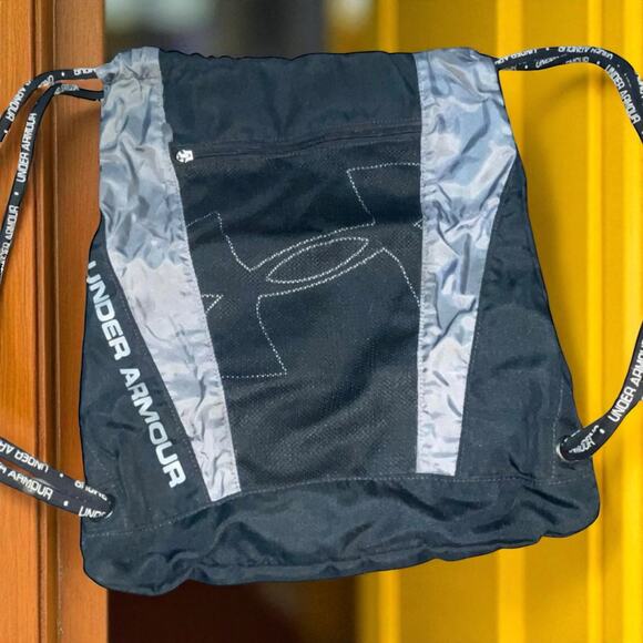Under Armour Other - Under Armour UA Drawstring Sackpack Cinch Bag Black Gym Hike Backpack Pocket